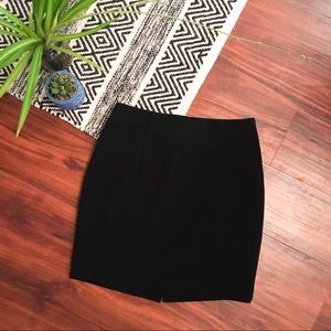 Black stretchy mini skirt